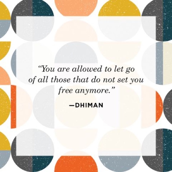 MEET YOUR POSHER - Megan - Picture 5 of 5